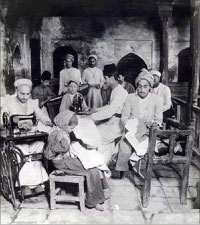 جمعية أصحاب الصنائع.. أول تجمع نقابي للعمال العراقيين سنة 1929