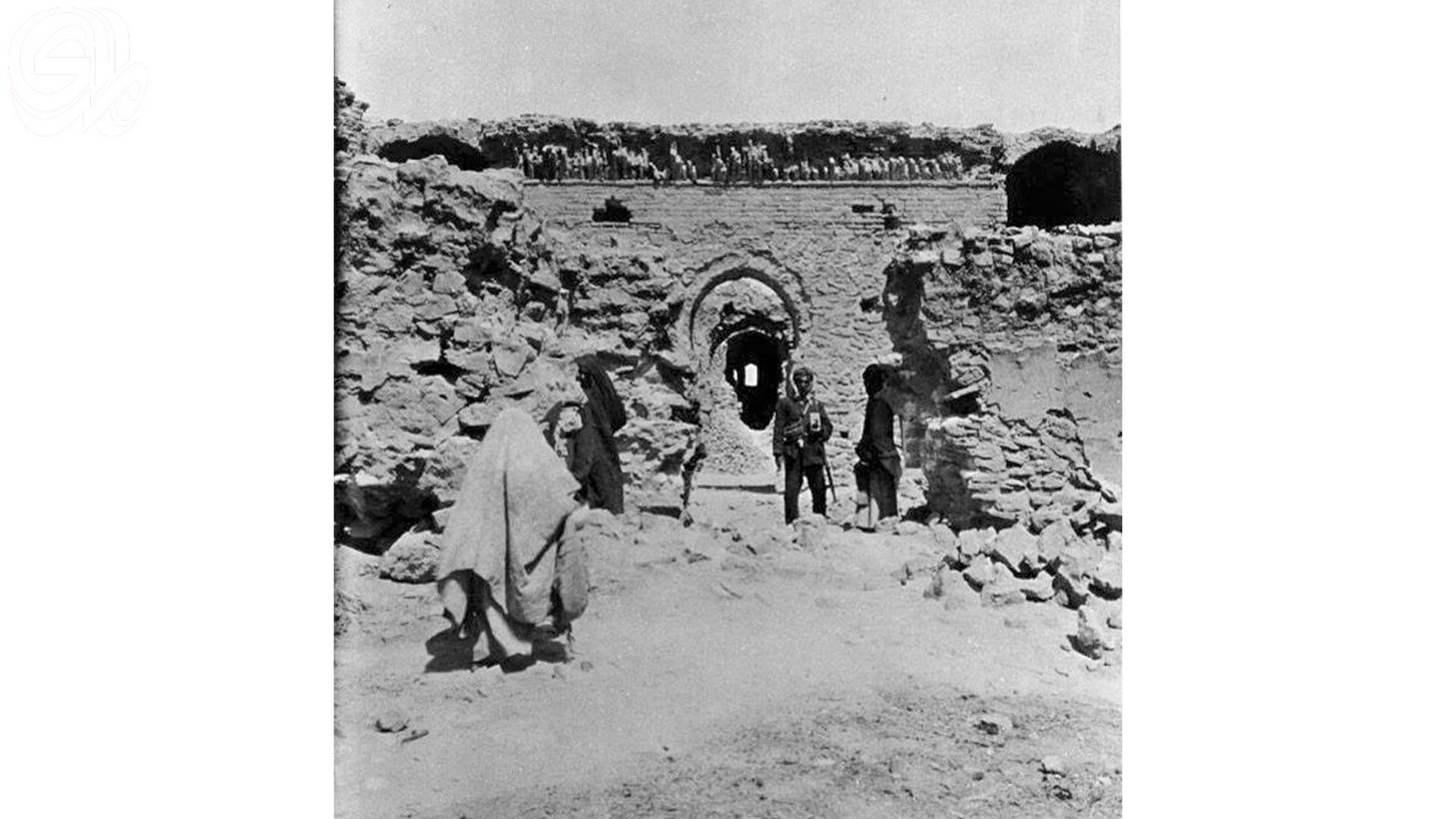 نص نادر.. رحلة الى شفاثا و قصر الأخيضر سنة 1913